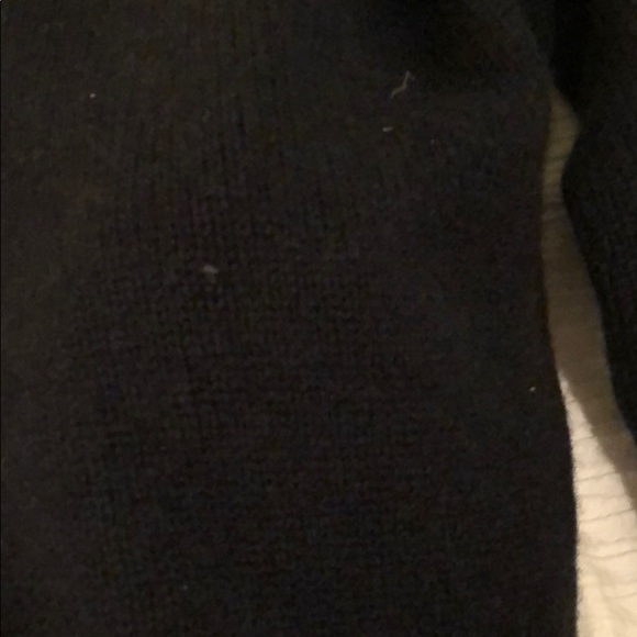 Ann Taylor cashmere medium sleeve sweater - Picture 3 of 3